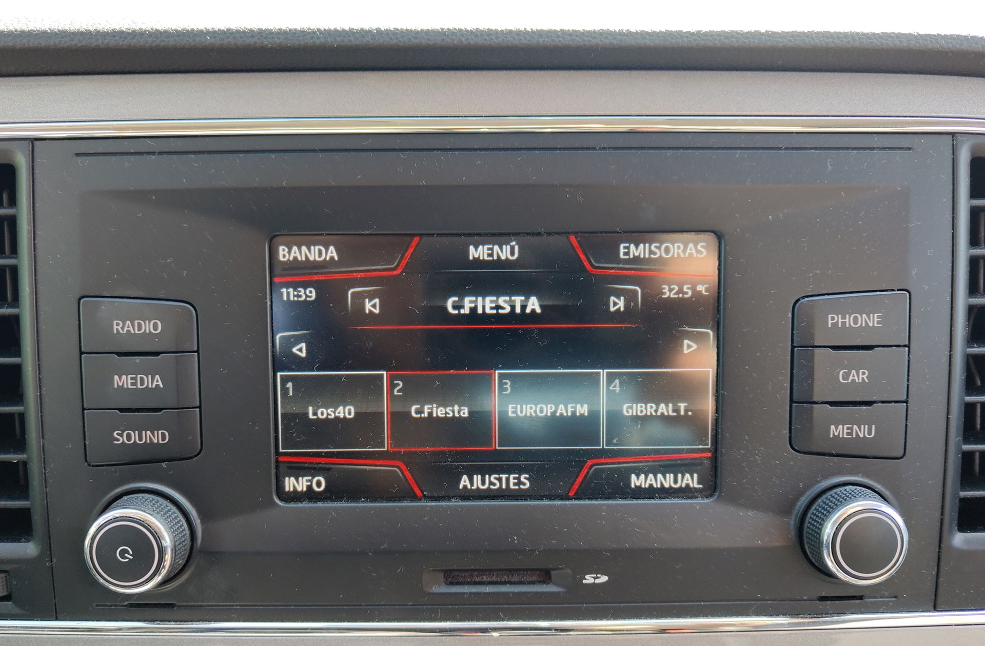 SEAT León ST 2.0 TDI FR - foto 26