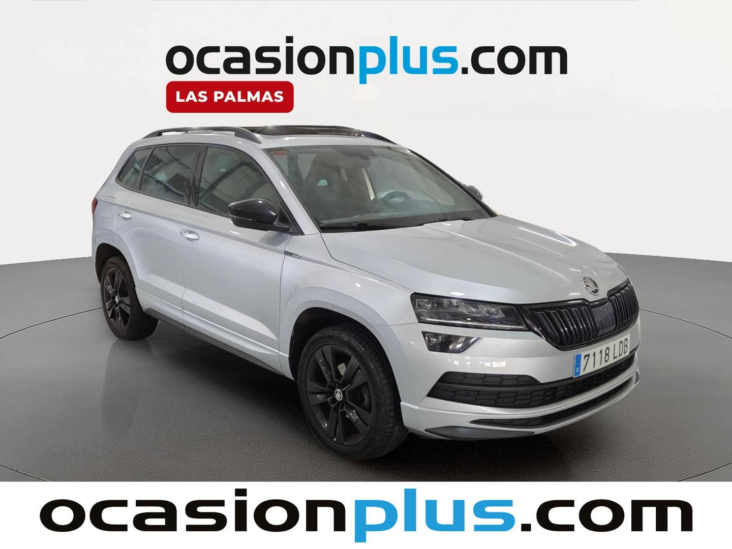 Foto delantera Skoda Karoq Skoda Karoq 1.5 TSI Sportline (150 CV) derecha