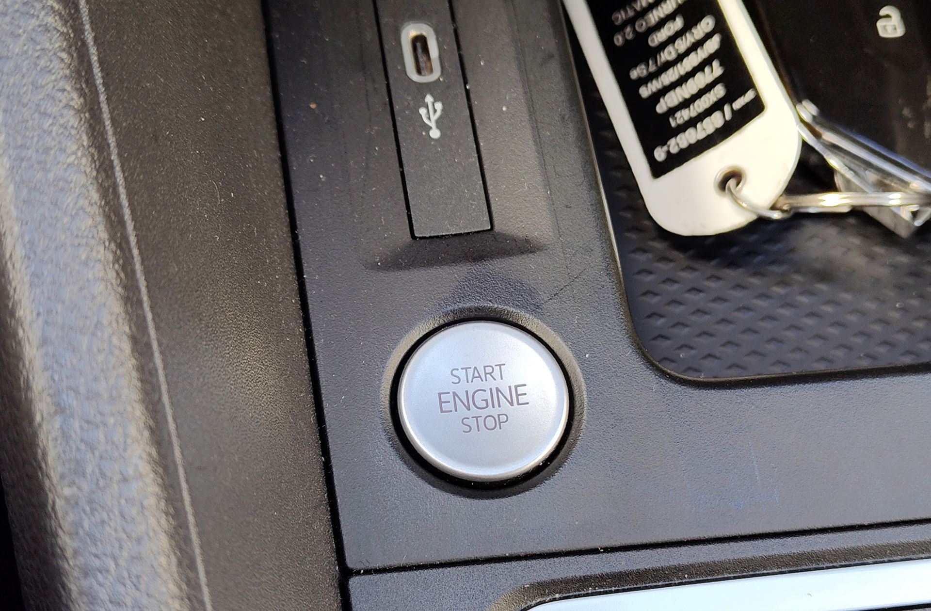 Ford Grand Tourneo Connect 2.0 EcoBlue Titanium 7 plazas - foto 32