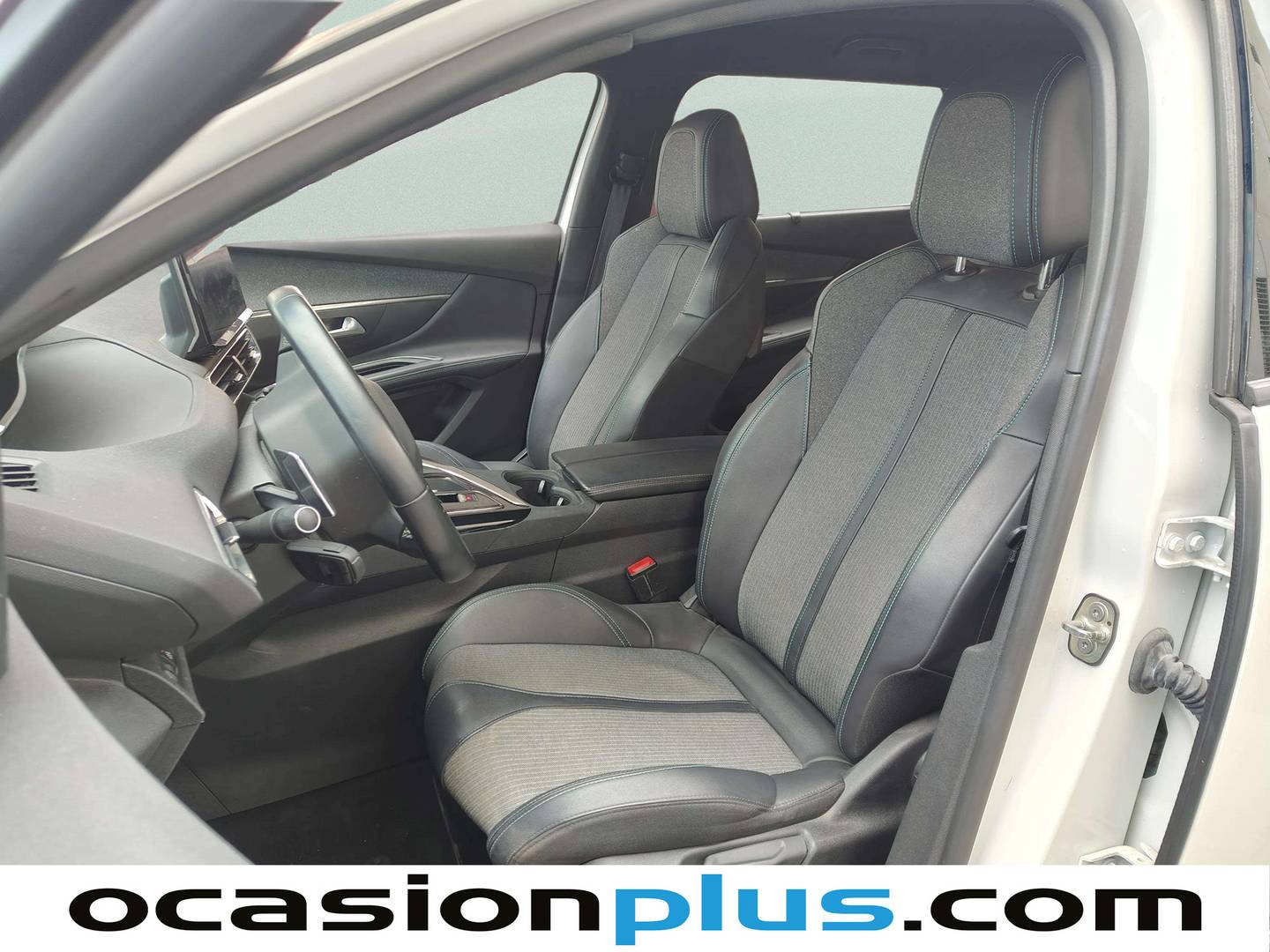 Foto asientos traseros Peugeot 5008 Peugeot 5008 BlueHDI 130 S&S Allure Pack EAT8 (130 CV) 7 Plazas