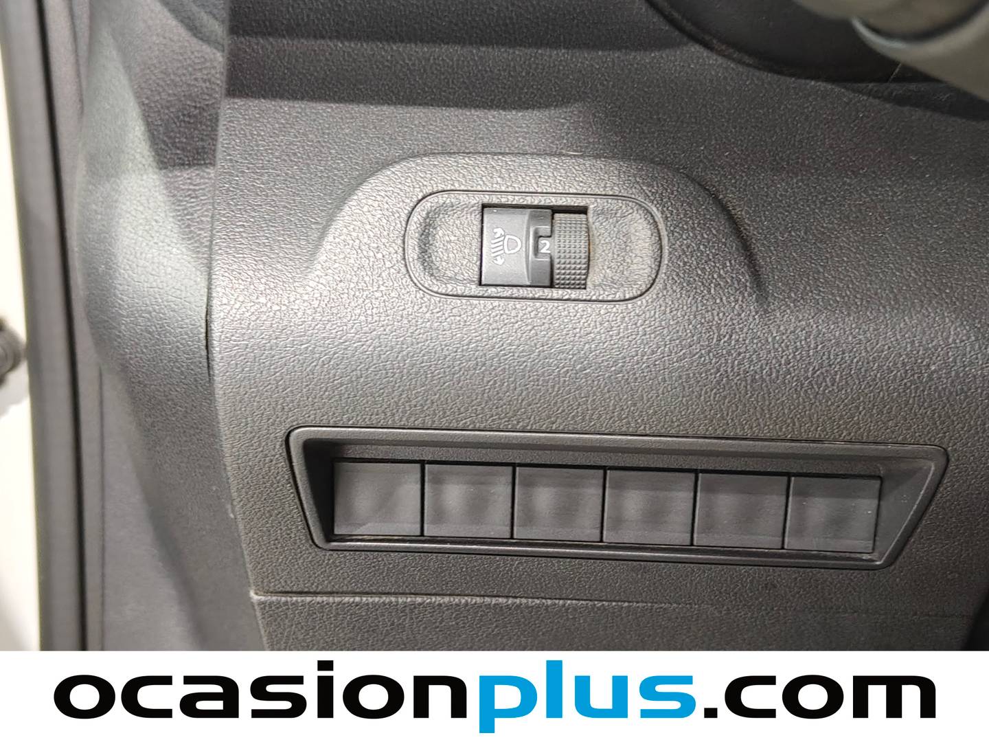 Foto Citroën Berlingo Citroen Berlingo Furgon BlueHDi 100 Talla XL Club (102 CV)