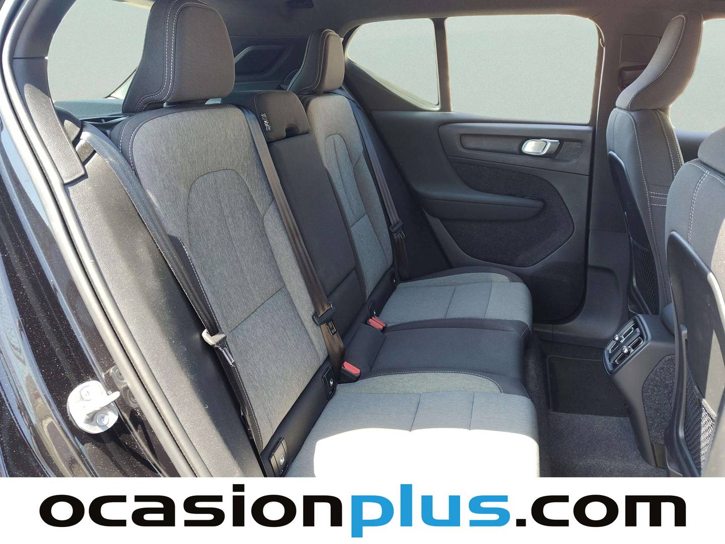 Volvo XC40 Volvo XC40 B3 Gasolina Mild hybrid Black Edition Ultra Auto (163 CV) híbrido