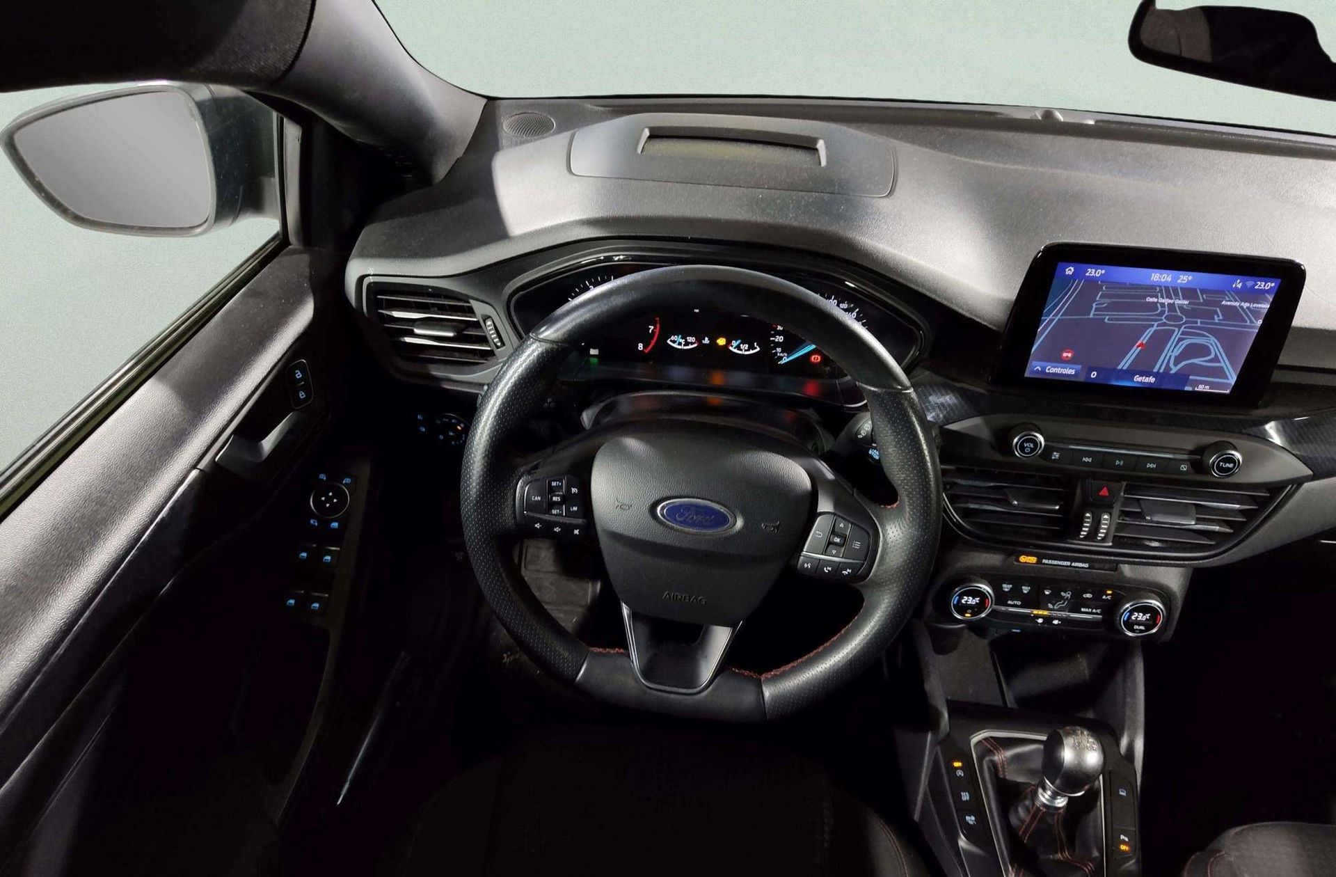 Ford Focus 1.0 EcoBoost ST-Line X - foto 22