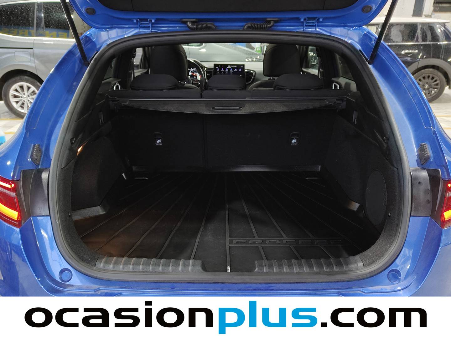 KIA ProCeed Kia ProCeed 1.5 MHEV GT Line DCT (160 CV) híbrido