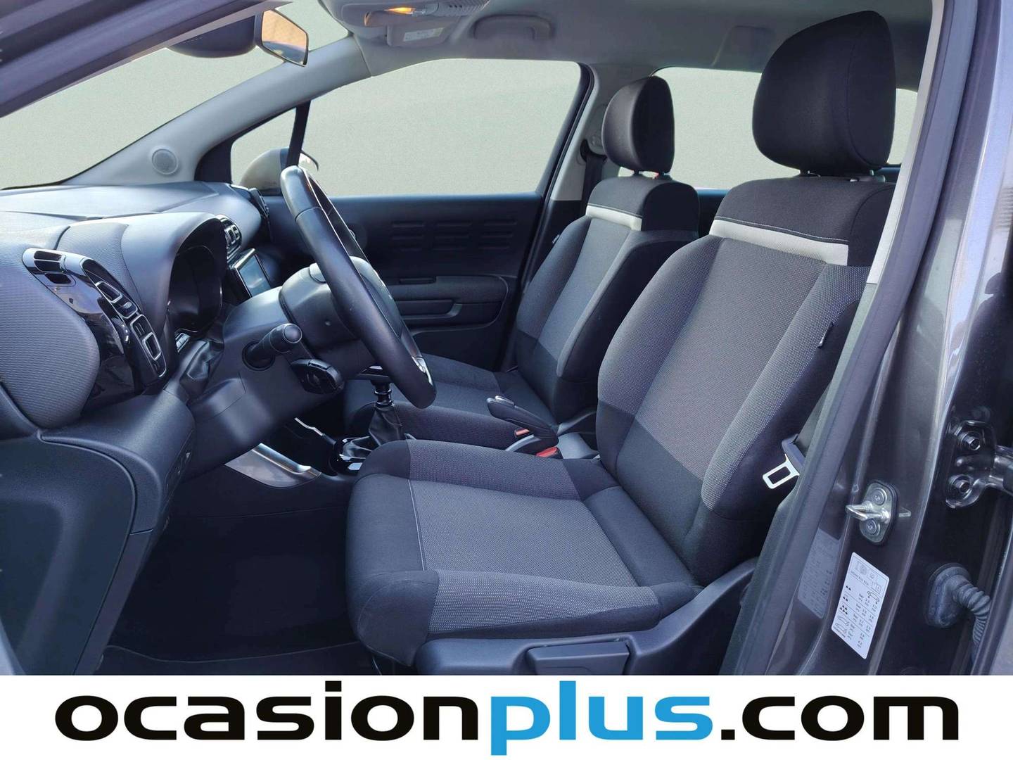Foto asientos delanteros Citroën C3 Aircross Citroen C3 Aircross BlueHDi 110 S&S C-Series (110 CV)