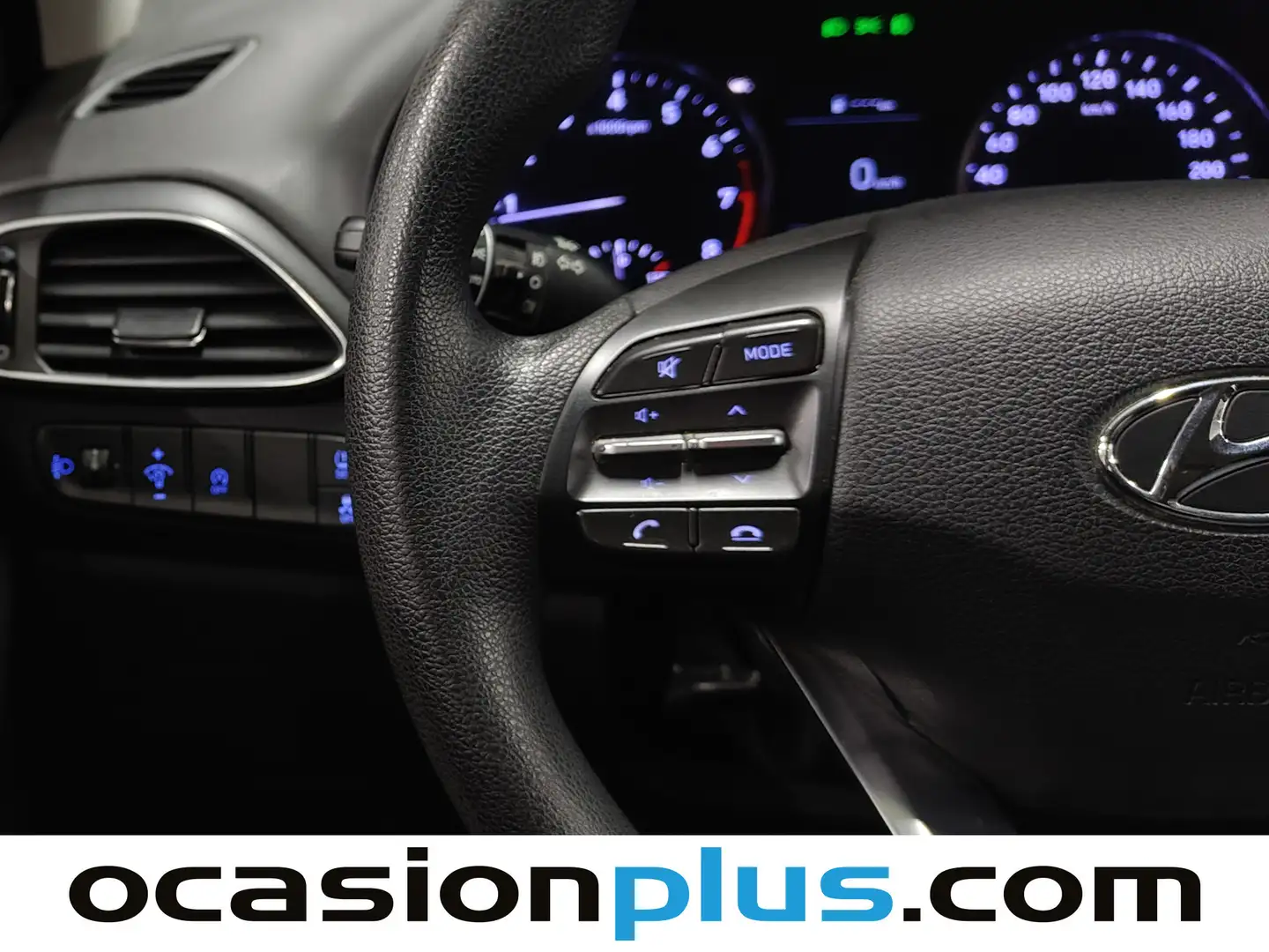 Foto Hyundai i30 Hyundai i30 1.5 DPI Essence (110 CV)