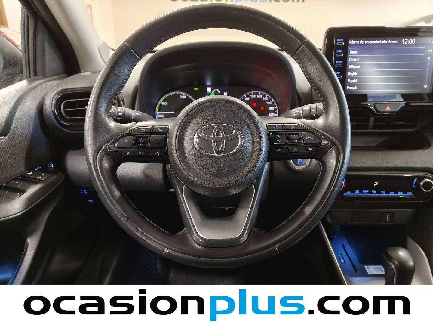 Foto Toyota Yaris Toyota Yaris 120H Business Plus (116 CV)