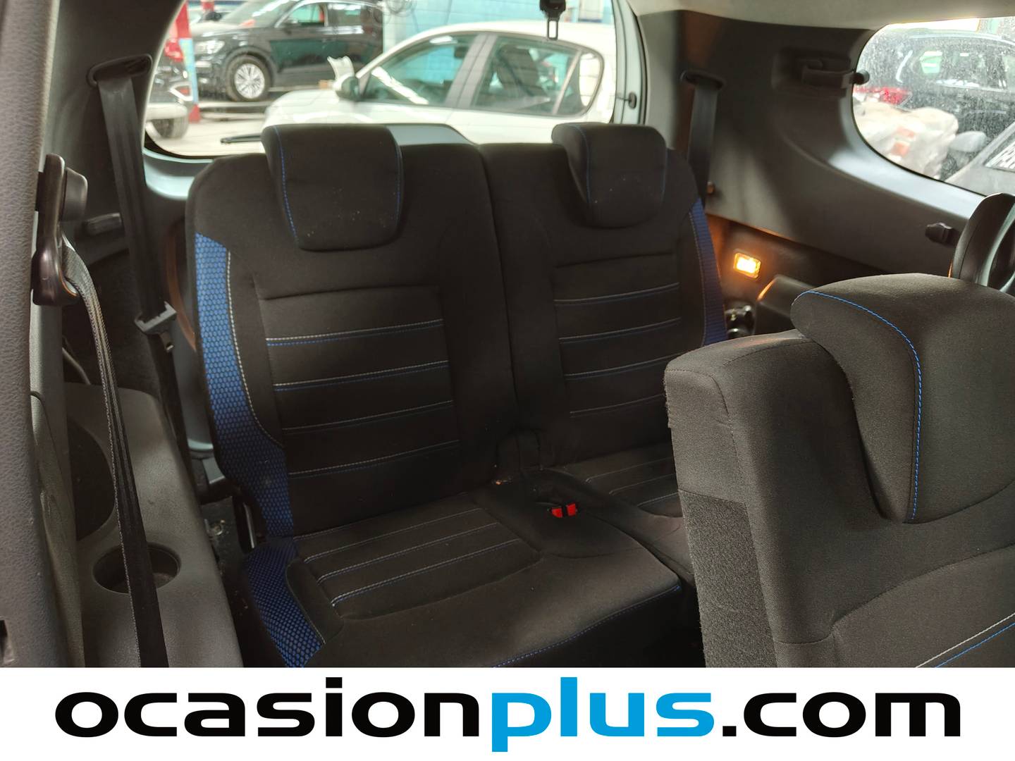 Foto asientos delanteros Dacia Lodgy Dacia Lodgy SL Aniversario Blue dCi (115 CV) 7 Plazas