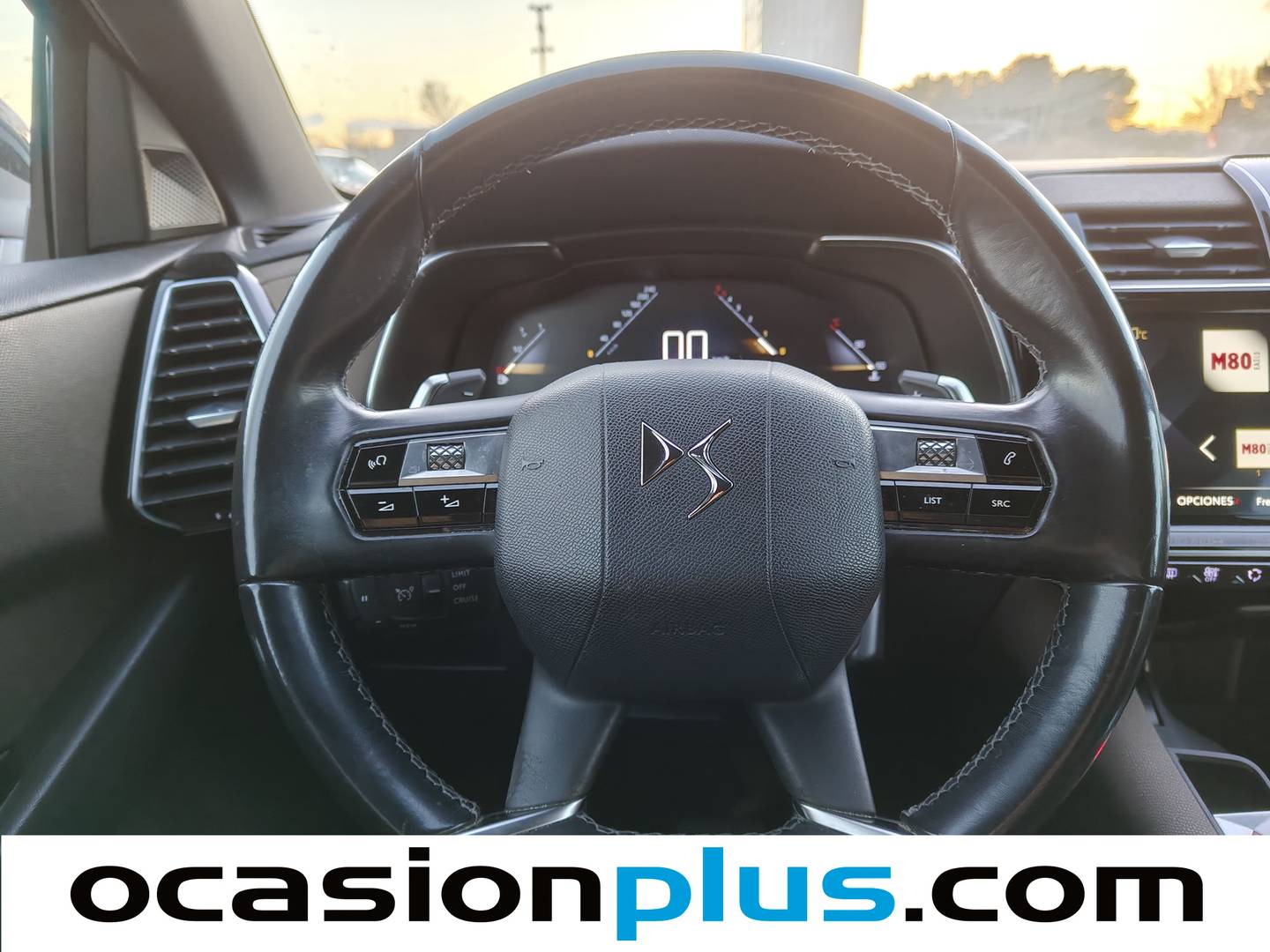 Foto DS DS 7 Crossback DS DS7 Crossback BlueHDi 130 DE Bastille + AT (130 CV)