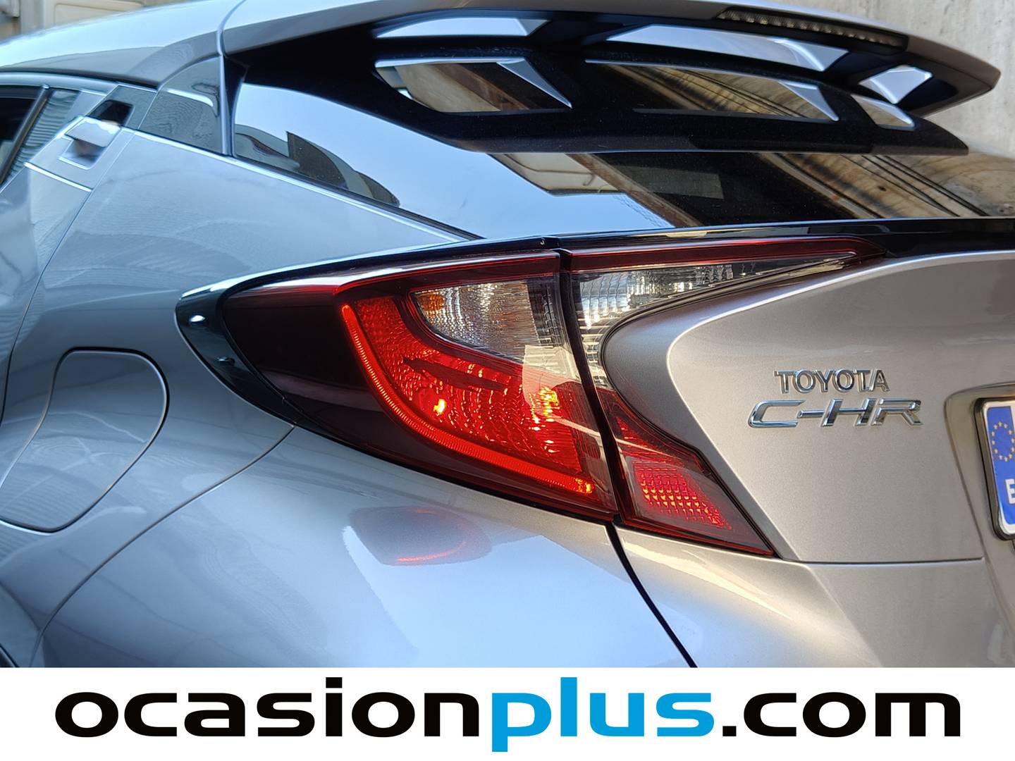 Toyota C-HR Toyota C-HR 1.8 125H Advance (122 CV) km 0