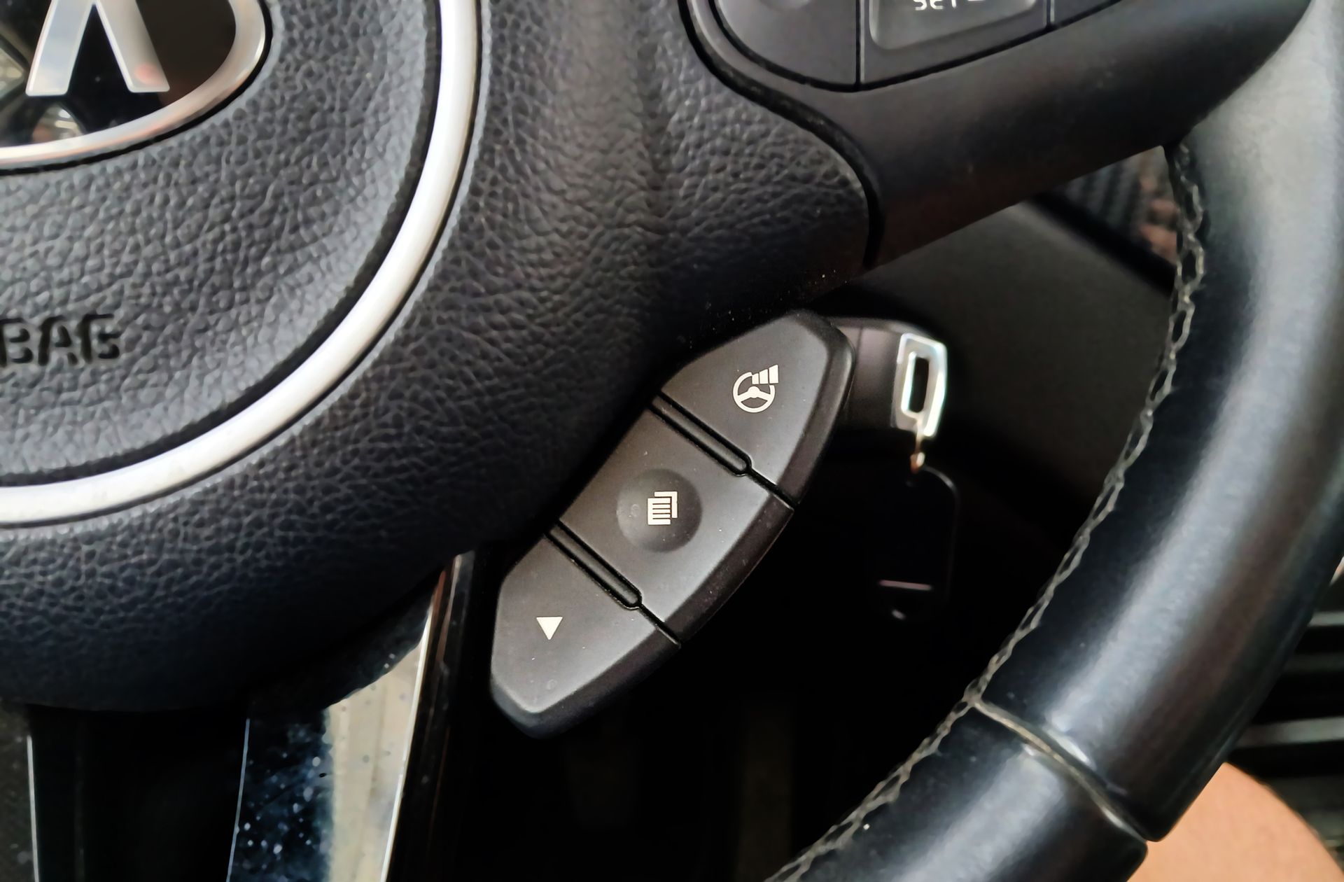 Kia Carens 1.6 GDi Drive 7 plazas - foto 32