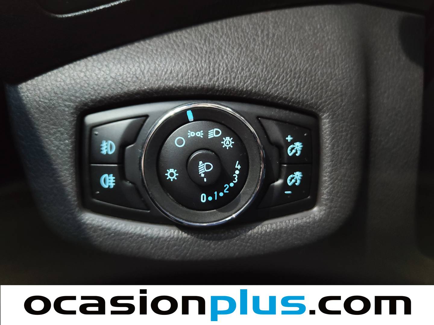 Equipamiento del Ford Transit Connect Ford Transit Connect Kombi 1.6 TDCI 220 L Trend L1 (95 CV)