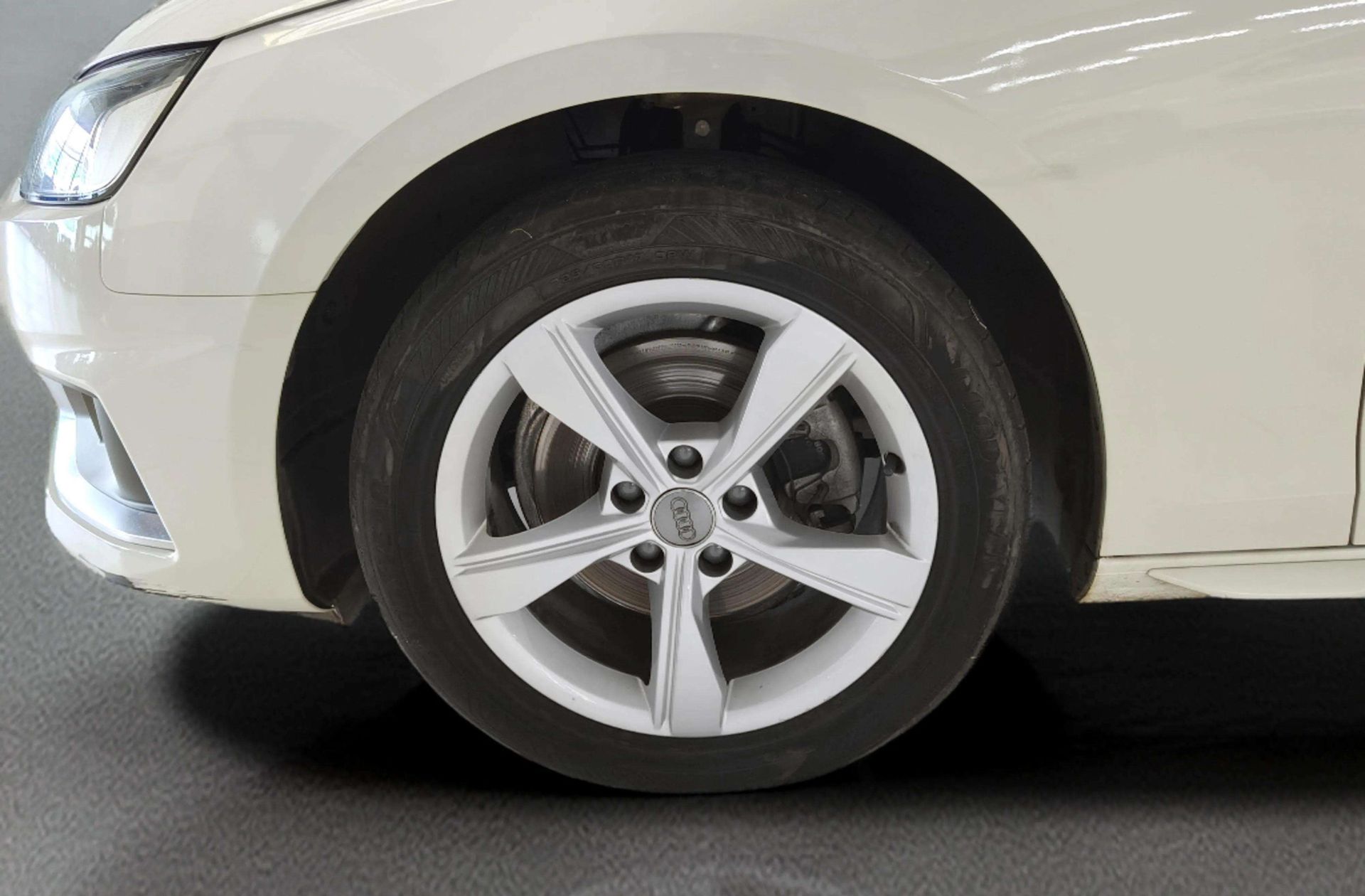 Audi A4 Avant Advanced 35 TDI S tronic - foto 34