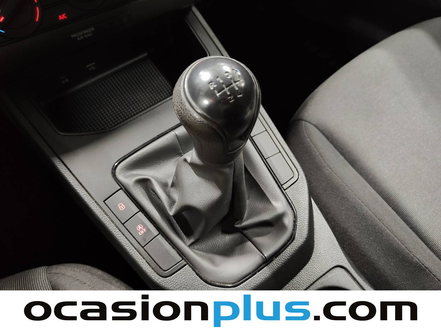 Seat Ibiza SEAT Ibiza 1.0 MPI S&S Reference Plus (80 CV) de segunda mano