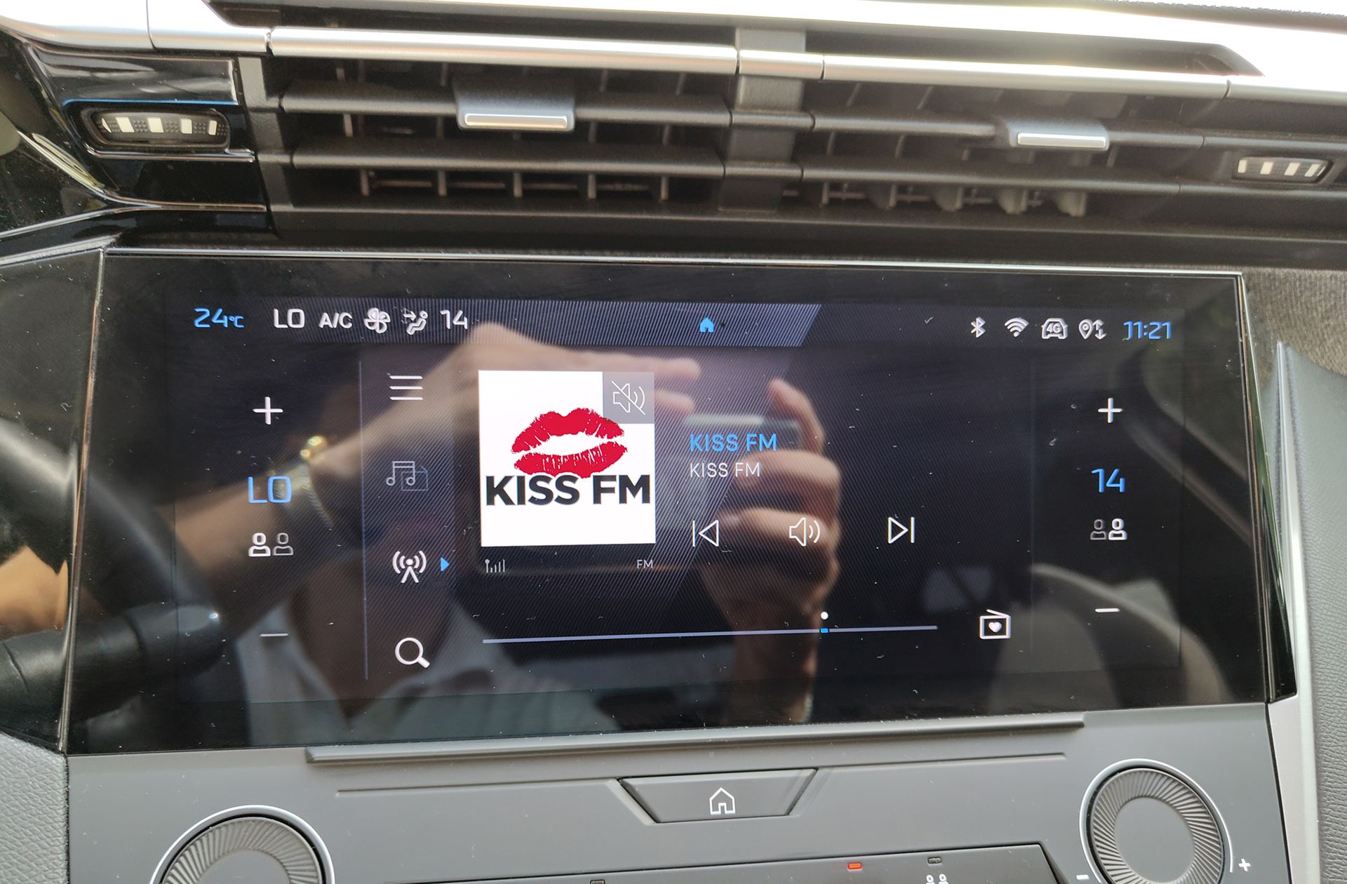 Peugeot 408 Allure Hybrid eDCS6 - foto 33