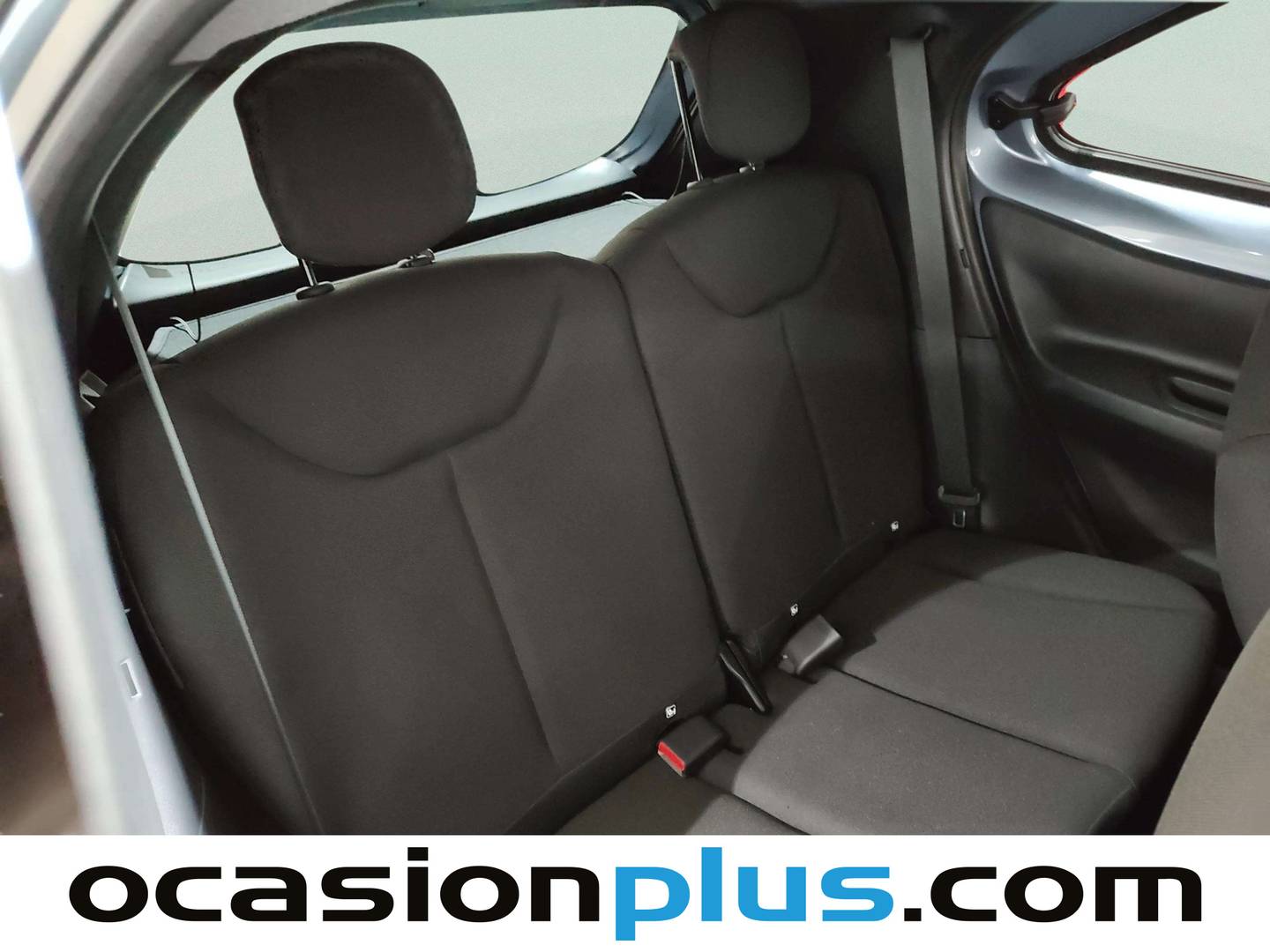 Foto Toyota Aygo X Cross Toyota Aygo X Cross 1.0 VVT-I Play (72 CV)