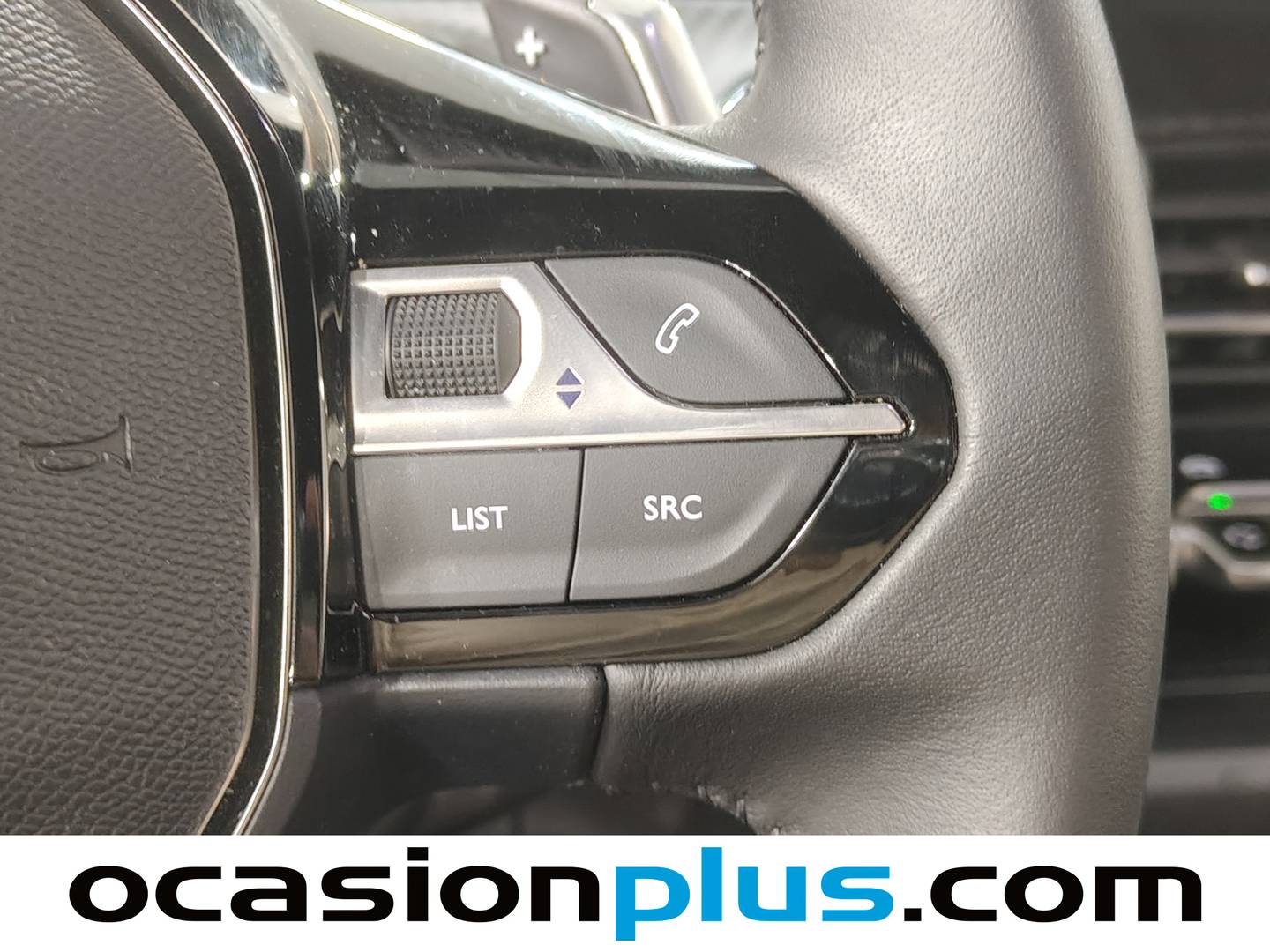 Foto Peugeot 2008 Peugeot 2008 Allure Hybrid eDCS6  (136 CV)