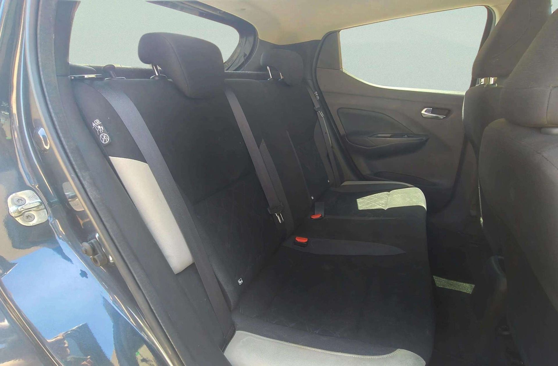Nissan Micra IG-T N-Design Black - foto 16