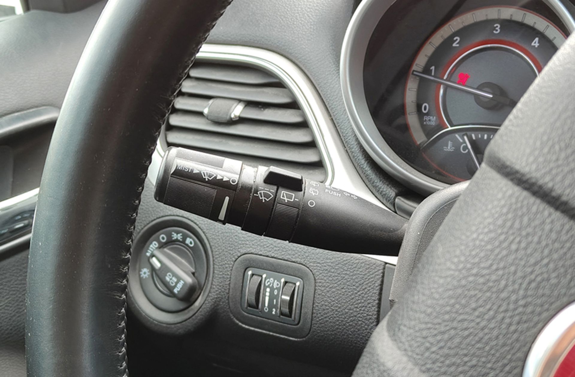 Fiat Freemont 2.0 Diesel Lounge AWD 7 plazas - foto 22