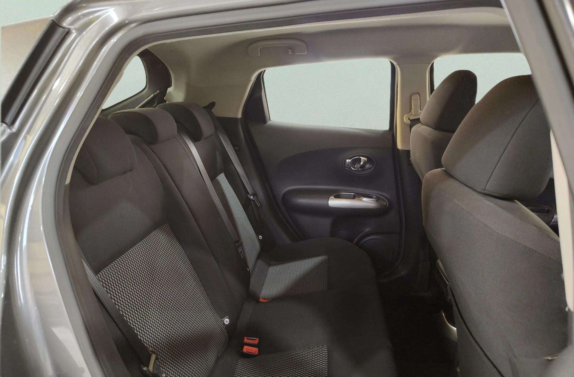 Nissan Juke 1.2 DIG-T Acenta 4x2 - foto 16
