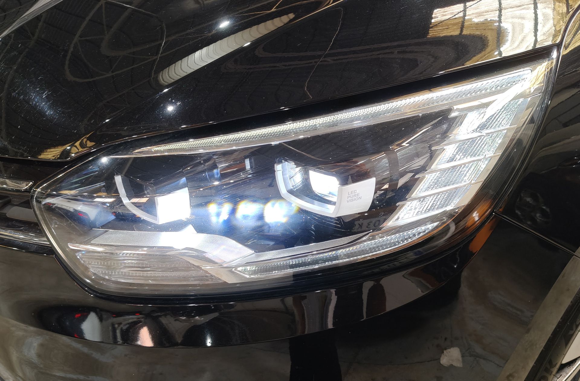 Renault Grand Scénic Edition One dCi - foto 16