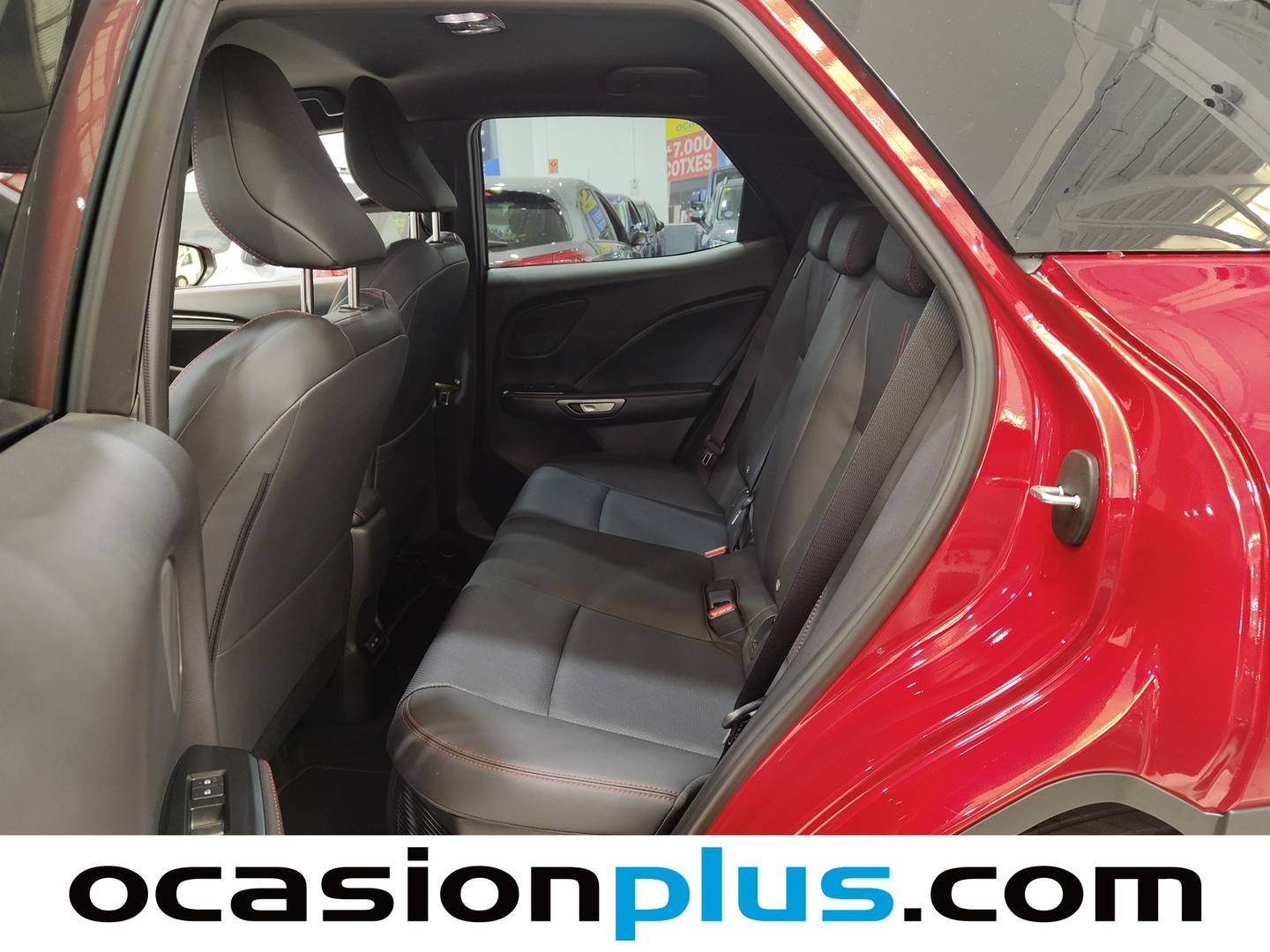 Foto Lexus LBX Lexus LBX 1.5 HEV Emotion+ (136 CV)