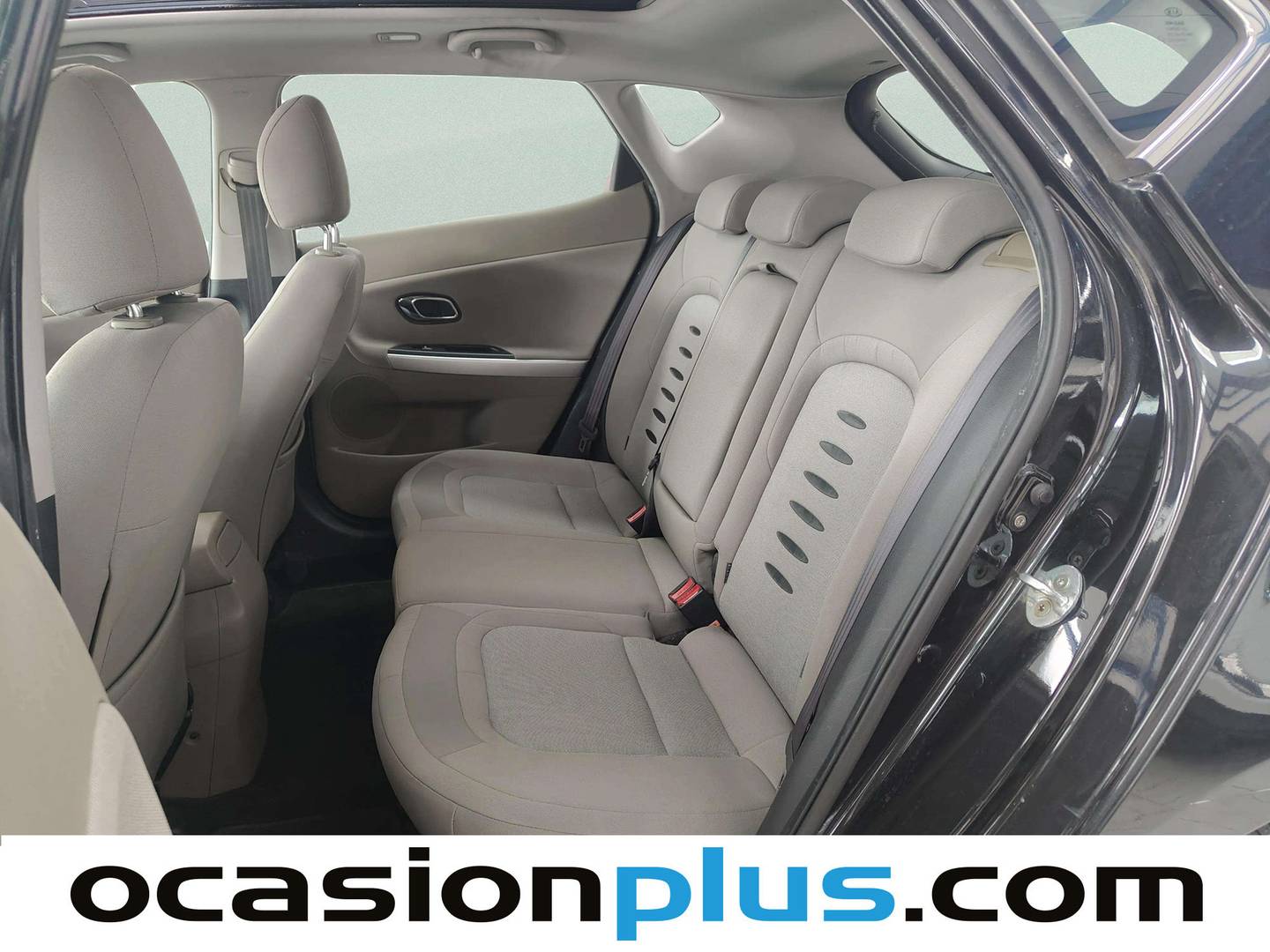 Foto asientos traseros KIA Ceed KIA Ceed 1.6 CRDi VGT Drive (128 CV)
