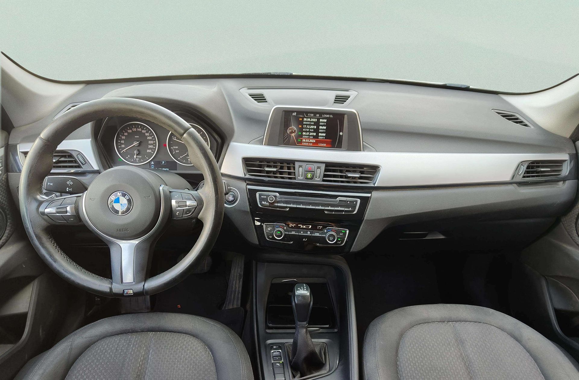 BMW X1 sDrive18d - foto 6