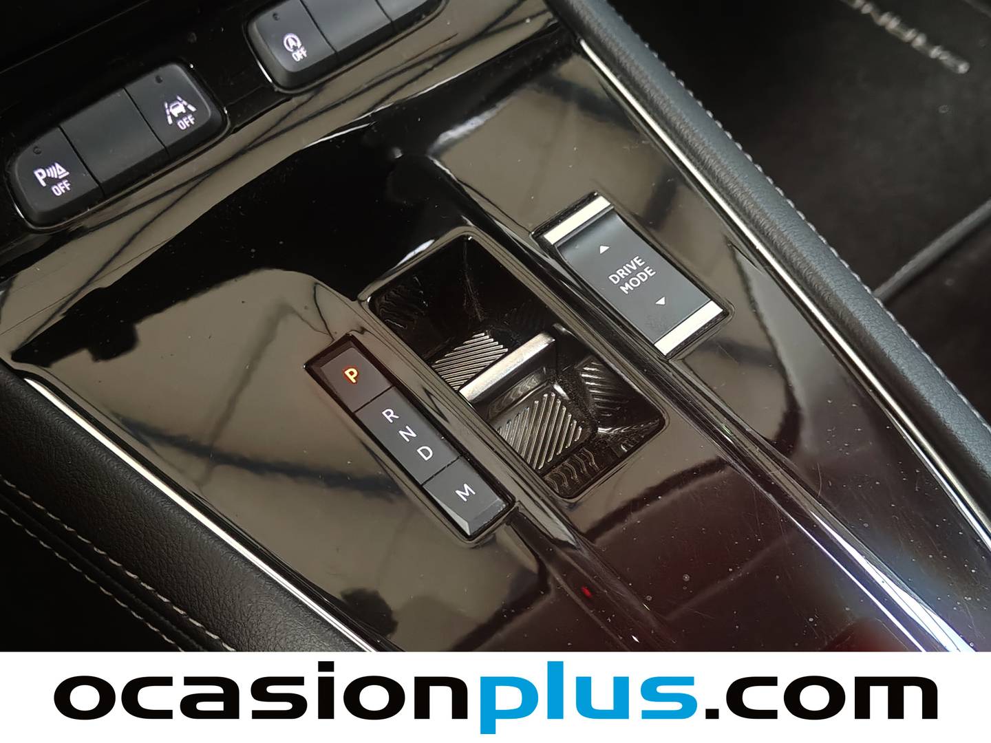 Foto Opel Grandland Opel Grandland 1.2T XHT Hybrid S&S GS eDCT6 (136 CV)