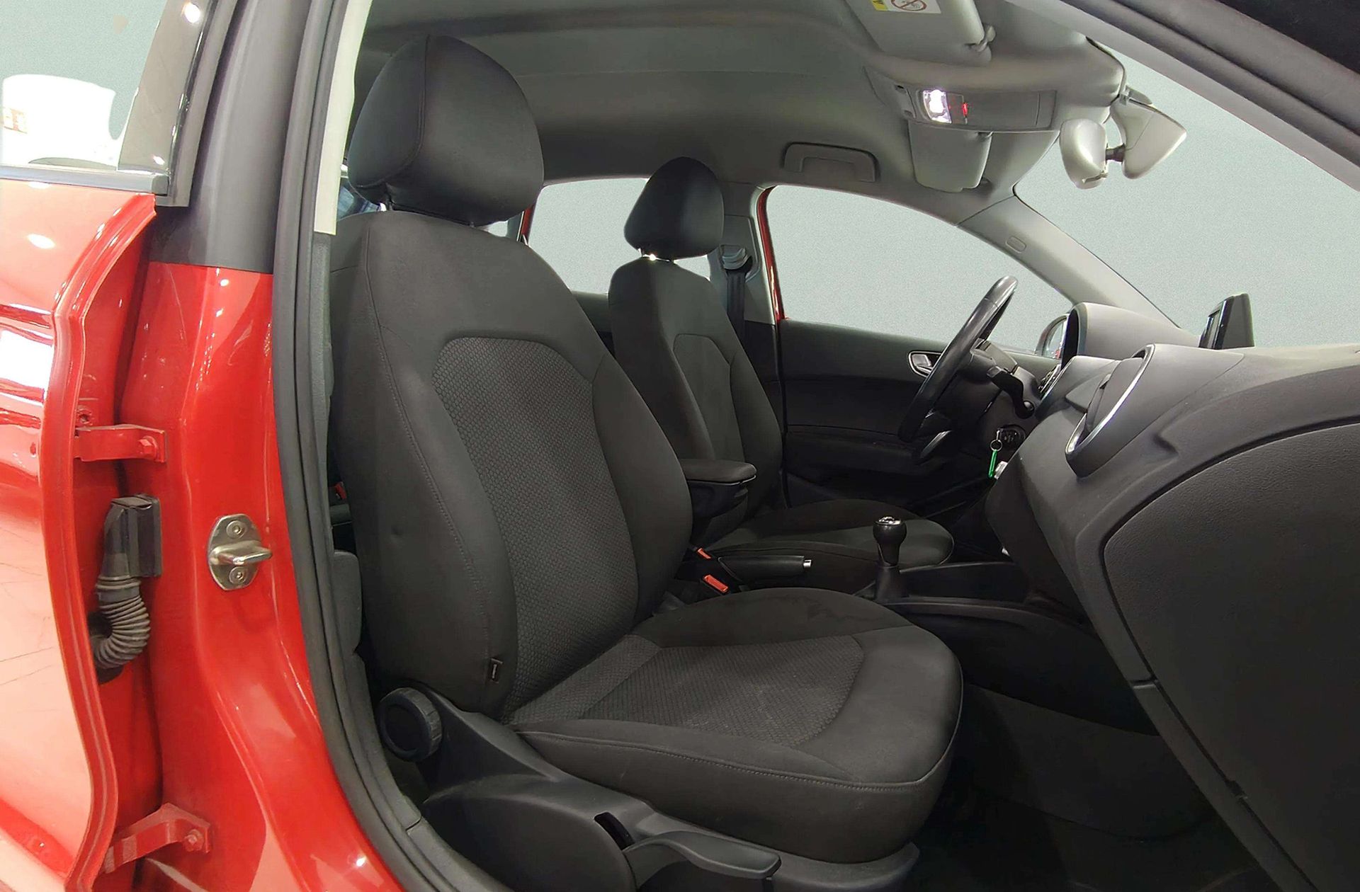 Audi A1 Sportback Attraction 1.0 TFSI - foto 19