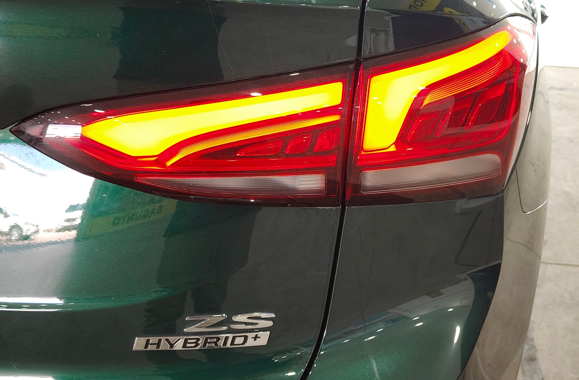 MG ZS 1.5 Hybrid+ Luxury - foto 19