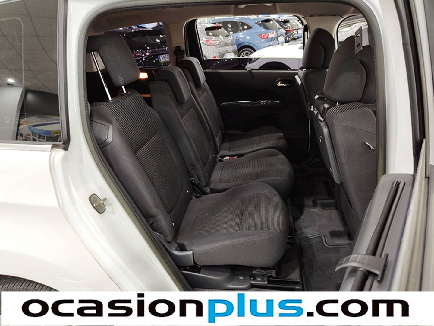 Foto Peugeot 5008 Peugeot 5008 1.6 e-HDI Blue Lion Active FAP ETG6 (115 CV) 7 Plazas