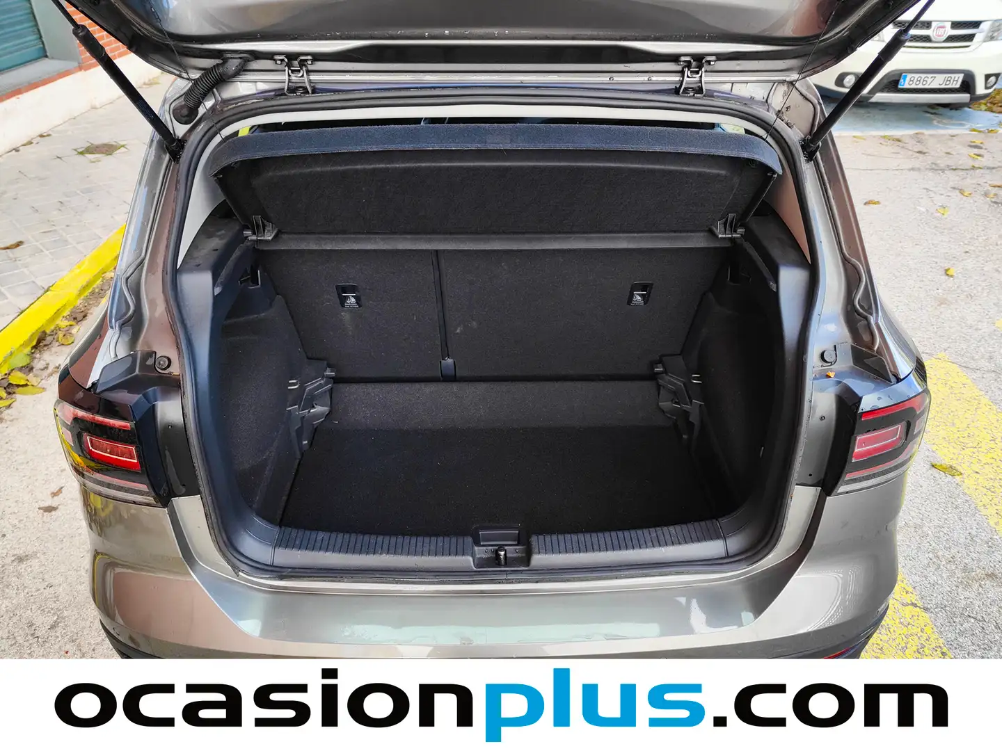 Foto Volkswagen T-Cross Volkswagen T-Cross Advance 1.0 TSI (110 CV) DSG