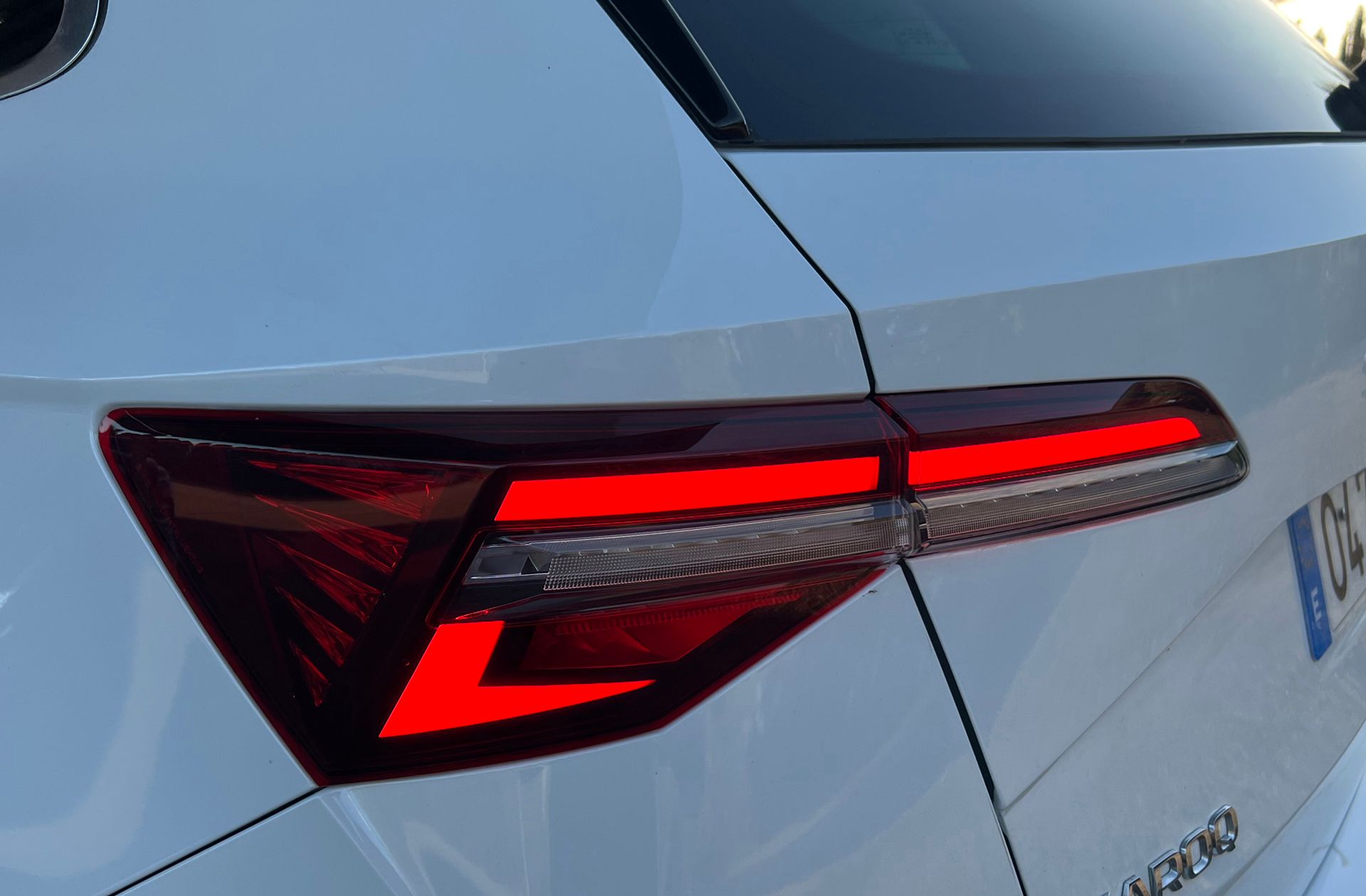 Škoda Karoq 2.0 TDI Selection - foto 15