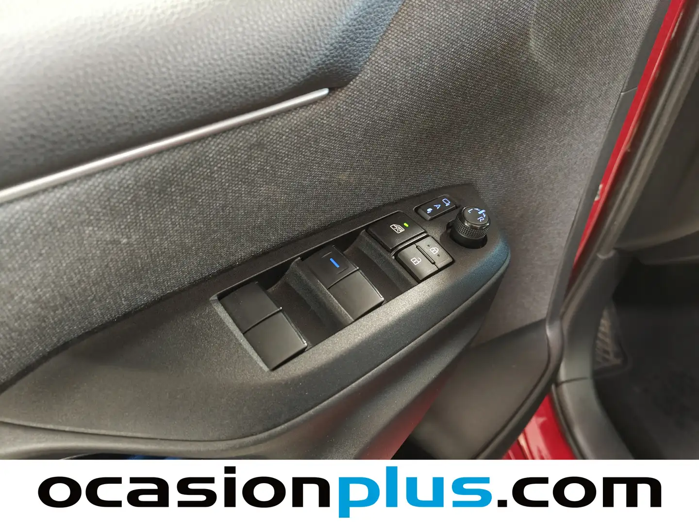 Foto Toyota Yaris Toyota Yaris 120H Business Plus (116 CV)