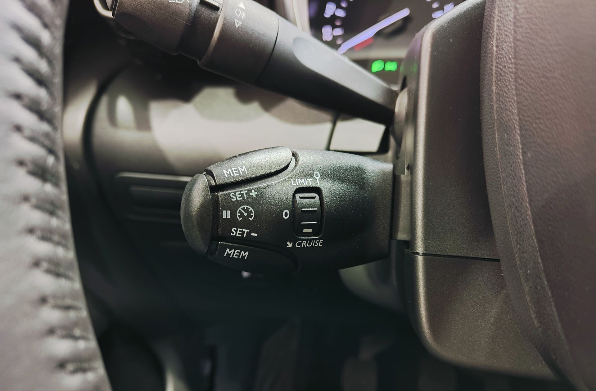 Citroën C3 Aircross BlueHDi 110 Plus - foto 25