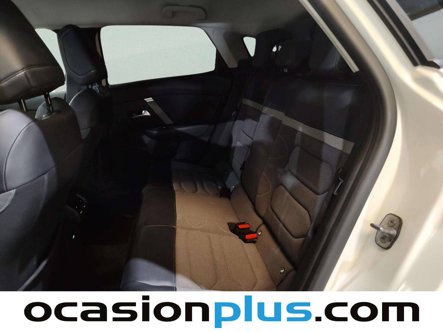 Foto asientos traseros Citroën C4 Citroën C4 BlueHDi 130 S&S Feel Pack EAT8 (130 CV)