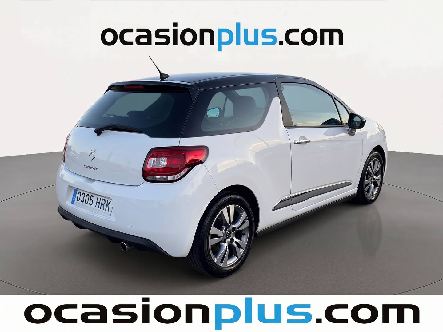 Foto trasera Citroën DS3 Citroën DS3 VTI 82 Urban Shot (82 CV) derecha