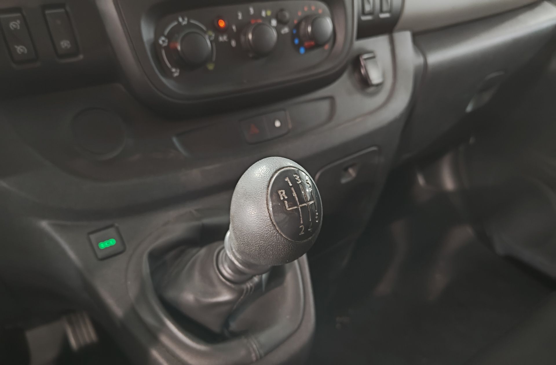 Renault Trafic dCi 125 Combi Energy 9 plazas - foto 5