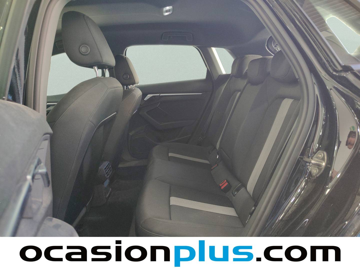 Foto asientos traseros Audi A3 Audi A3 Sportback Advanced 30 TFSI (110 CV)