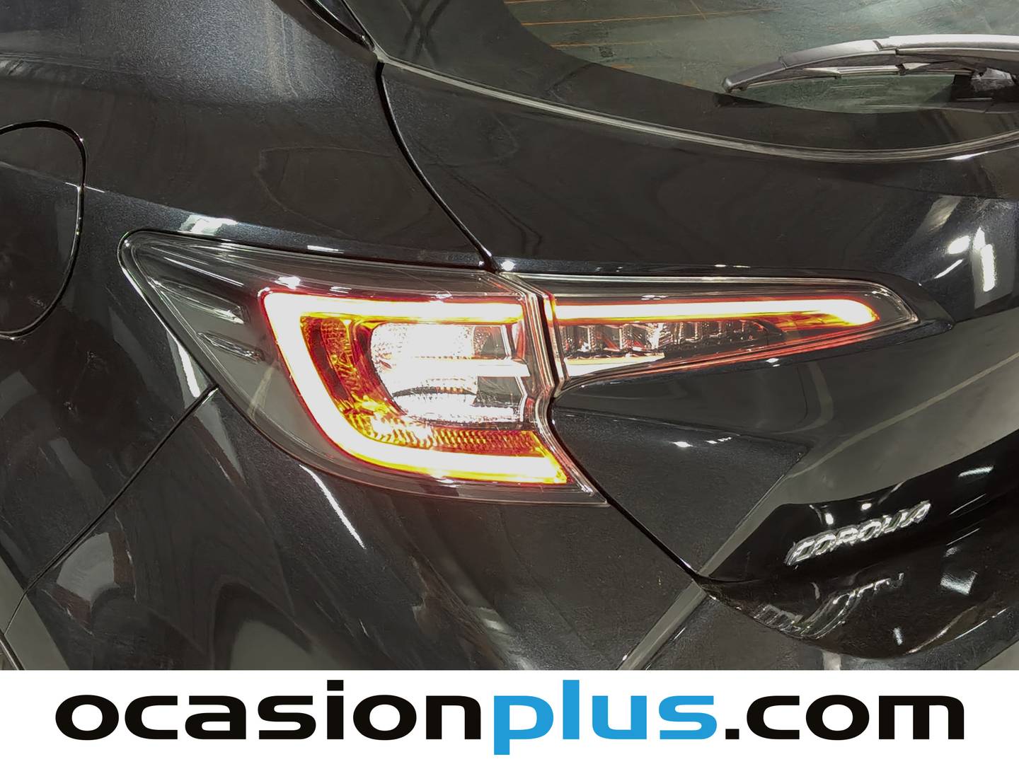 Acabados Toyota Corolla Toyota Corolla 1.8 125 Híbrido Active Tech E-CVT (122 CV)