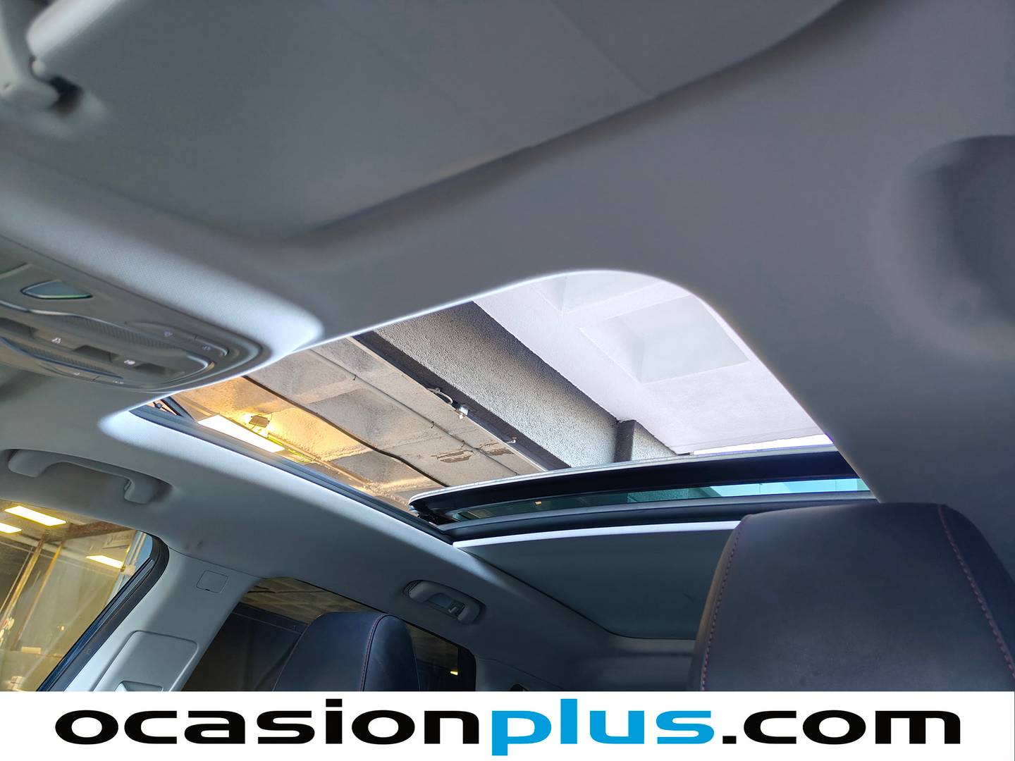 Extras y acabados del MG eHS MG eHS 1.5 T-GDI PHEV Luxury (258 CV)