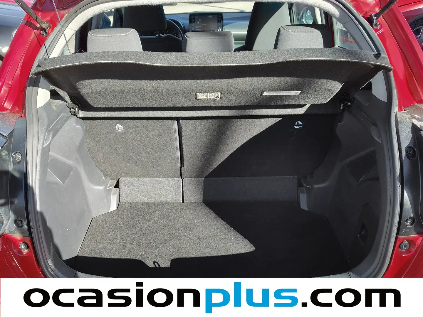 Foto Toyota Yaris Toyota Yaris 120H Business Plus (116 CV)