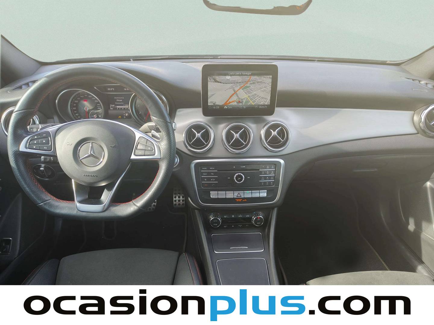 Mercedes GLA Mercedes-Benz GLA 180 (122 CV) Pack AMG de ocasión