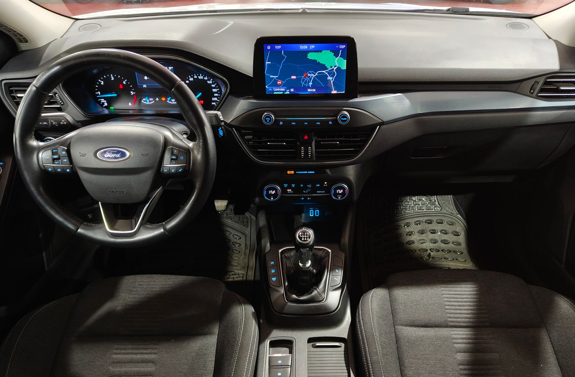 Ford Focus SportBreak 1.5 EcoBlue Active - foto 7