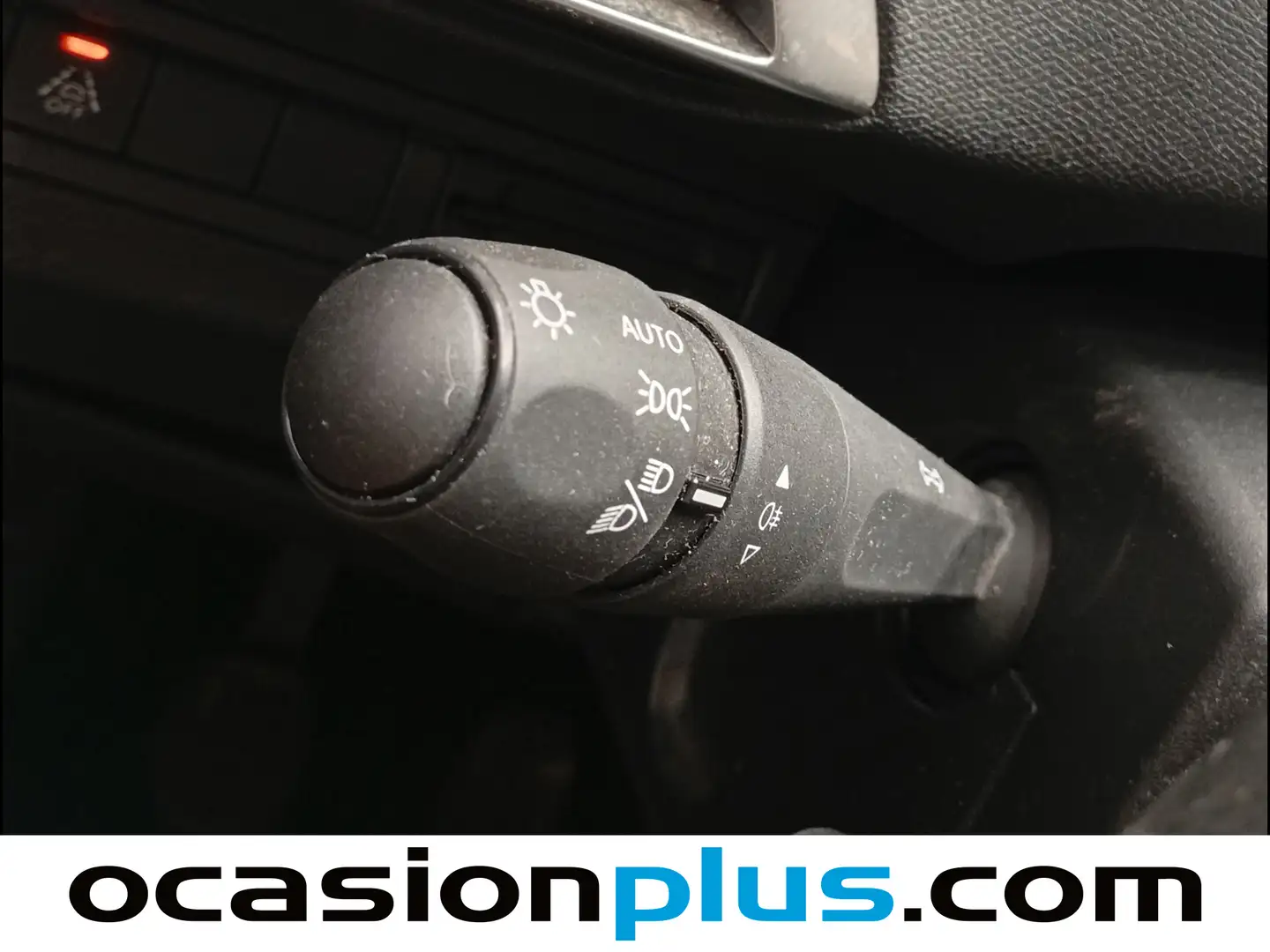 Foto Peugeot 3008 Peugeot 3008 BlueHDi 130 S&S Active Pack  (130 CV)