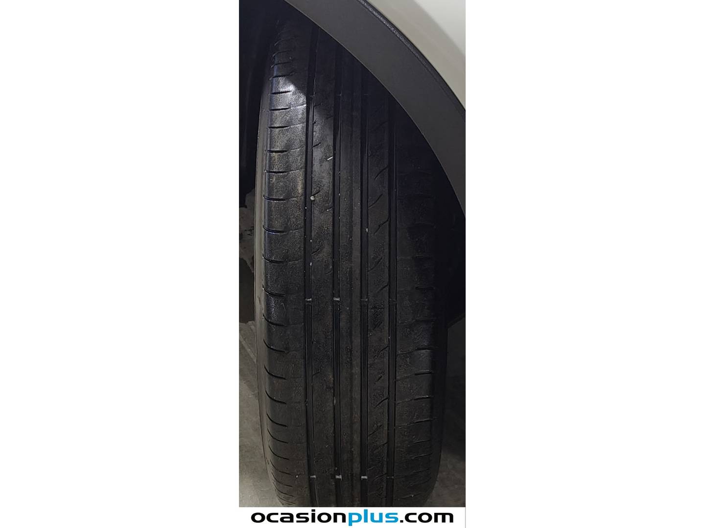 Foto Jeep Avenger Jeep Avenger 1.2 G Summit 74 kW (100 CV)