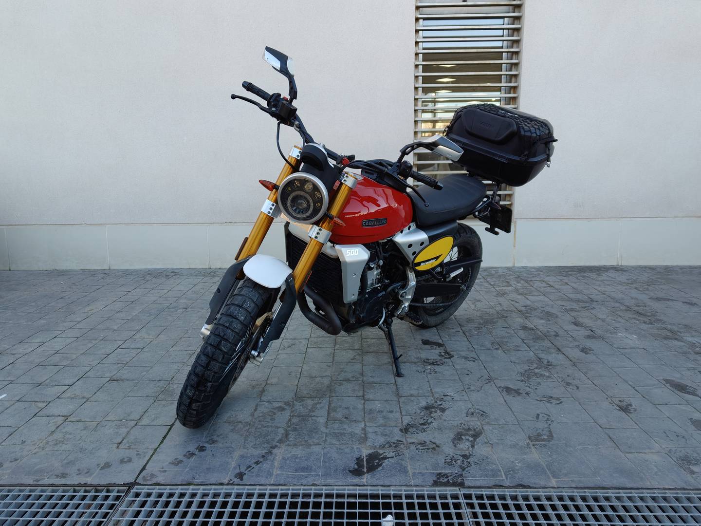 Foto Fantic Caballero Scrambler 500 Fantic Caballero Scrambler 500