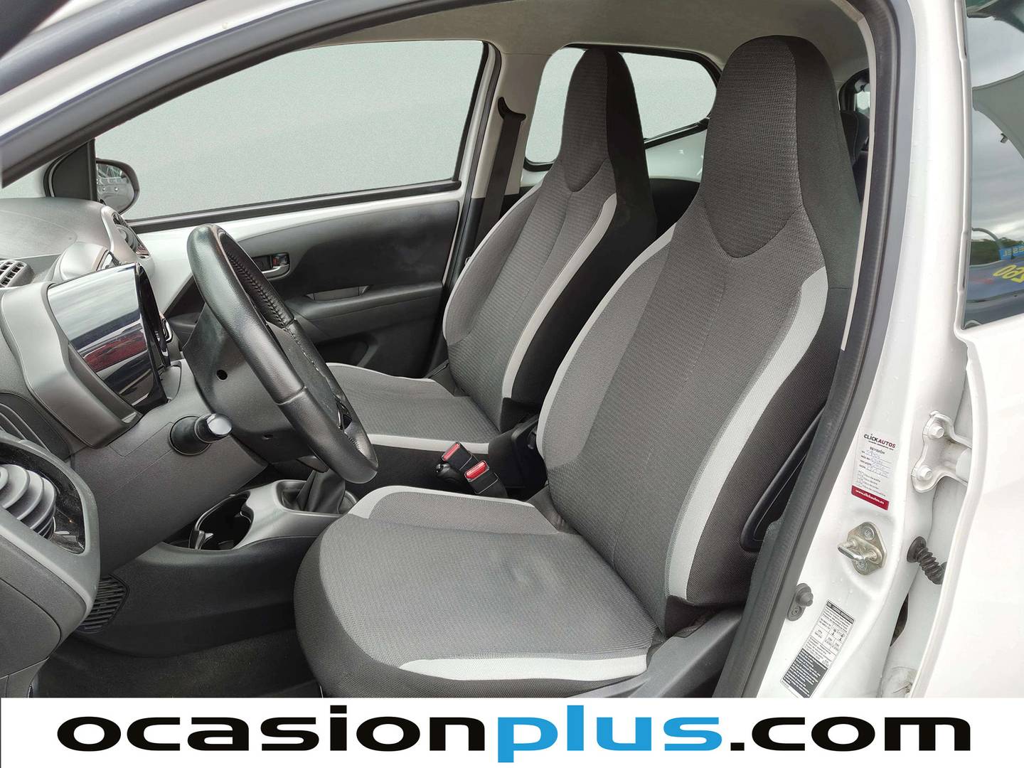 Foto Toyota Aygo Toyota Aygo 1.0 70 x-play (72 CV)