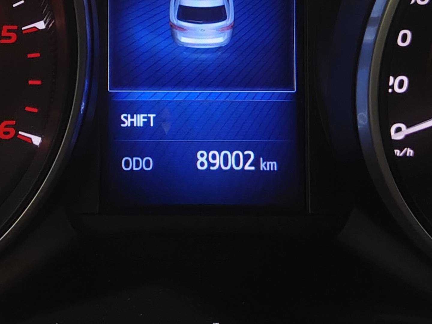 Foto Toyota Avensis Toyota Avensis Advance (143 CV)